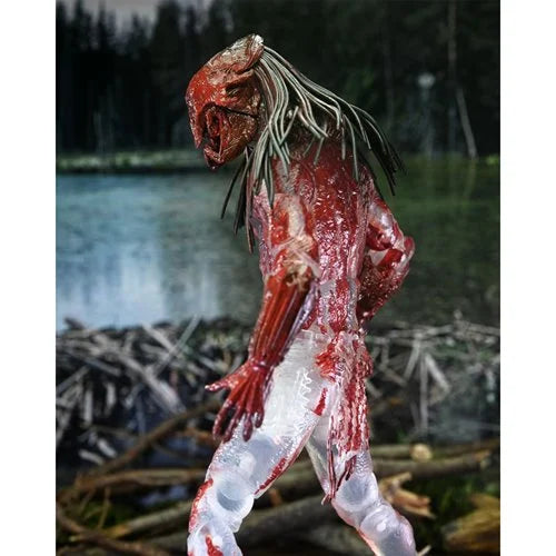 Neca Prey - Prey Bear Blood Feral Predator