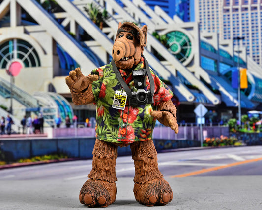 Neca  Ultimate Cosmic Con Alf SDCC 2023
