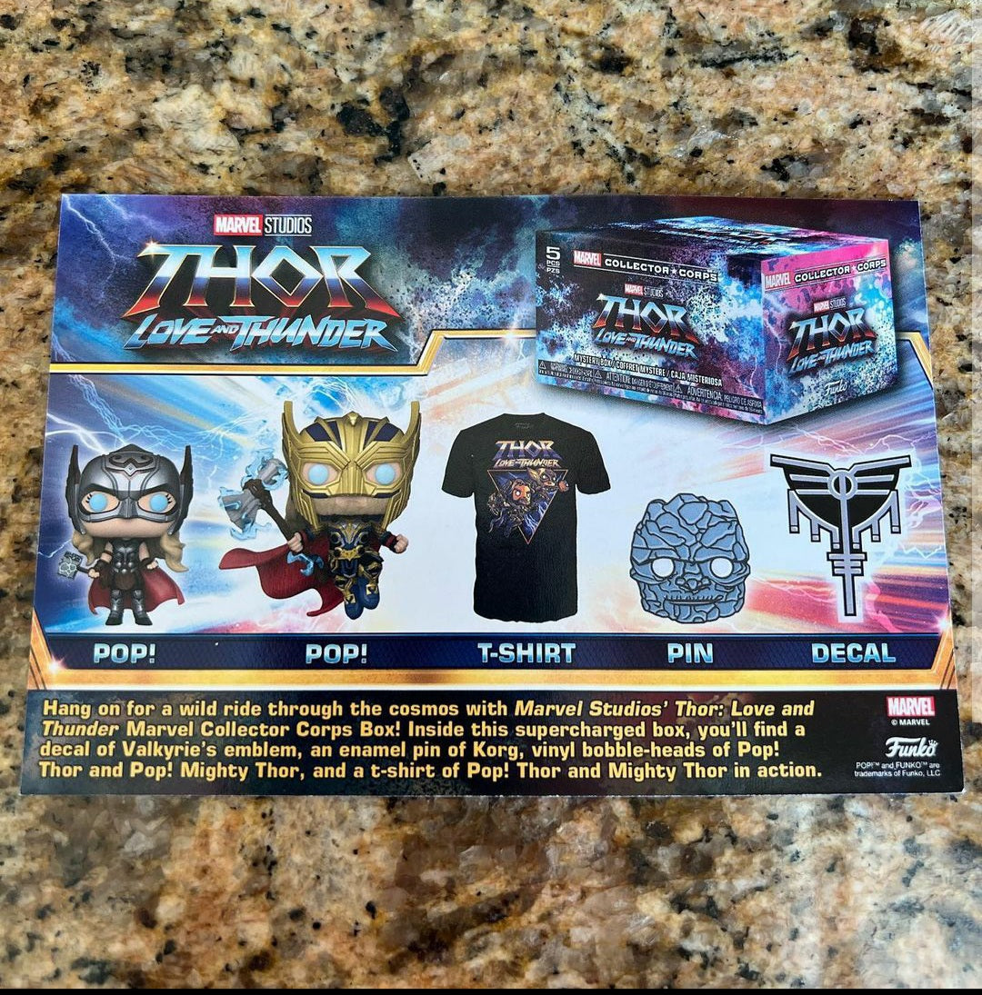 Marvel Collector Corps Thor Love and Thunder Talla L