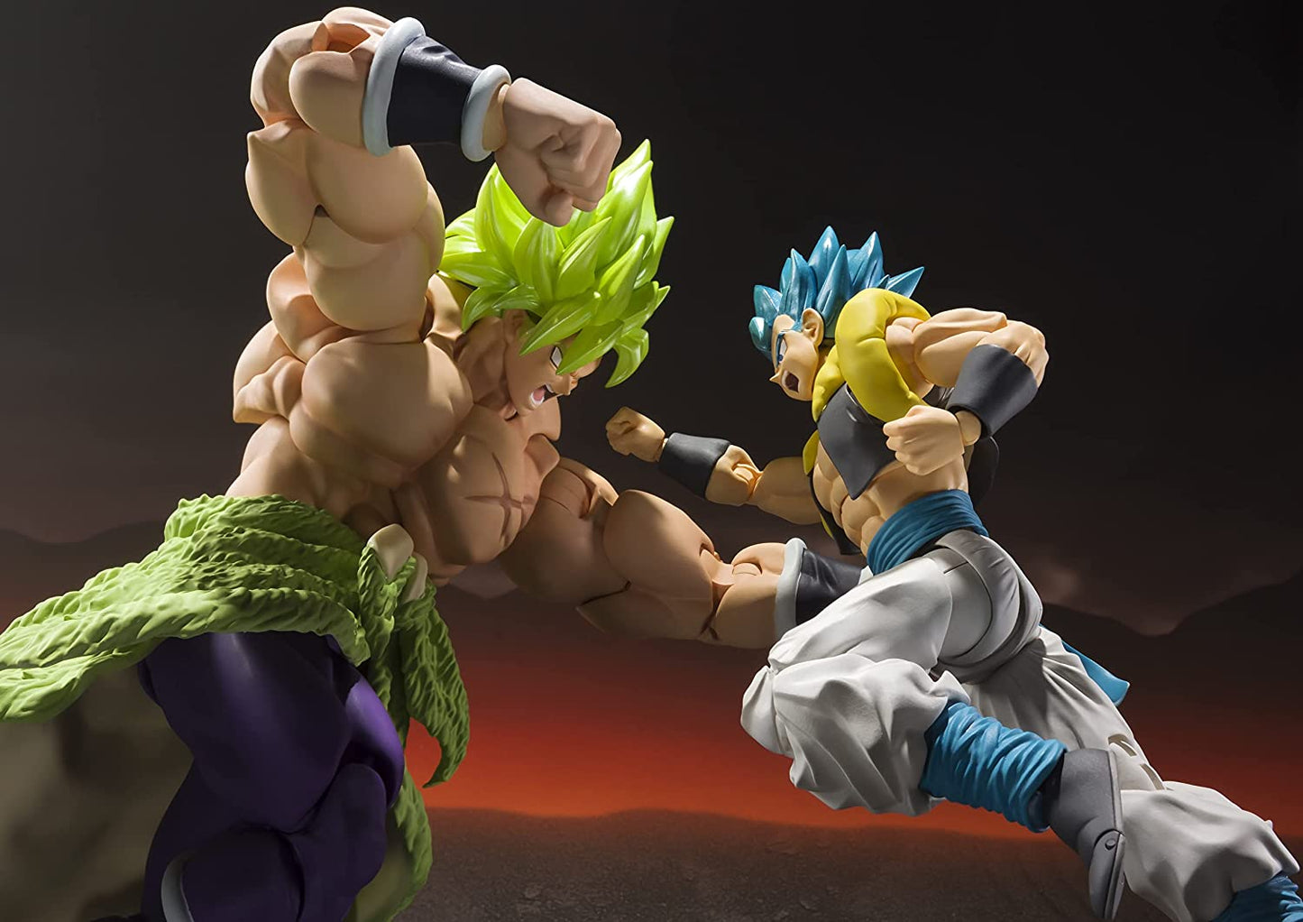 TAMASHII NATIONS Bandai S.H. Figuarts Super Saiyan Broly Full Power Dragon Ball Super: Broly