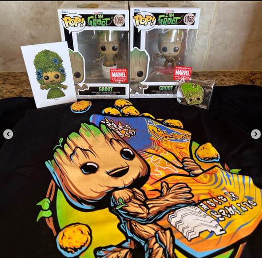 Marvel Collector Corps I am Groot Disney + Talla M