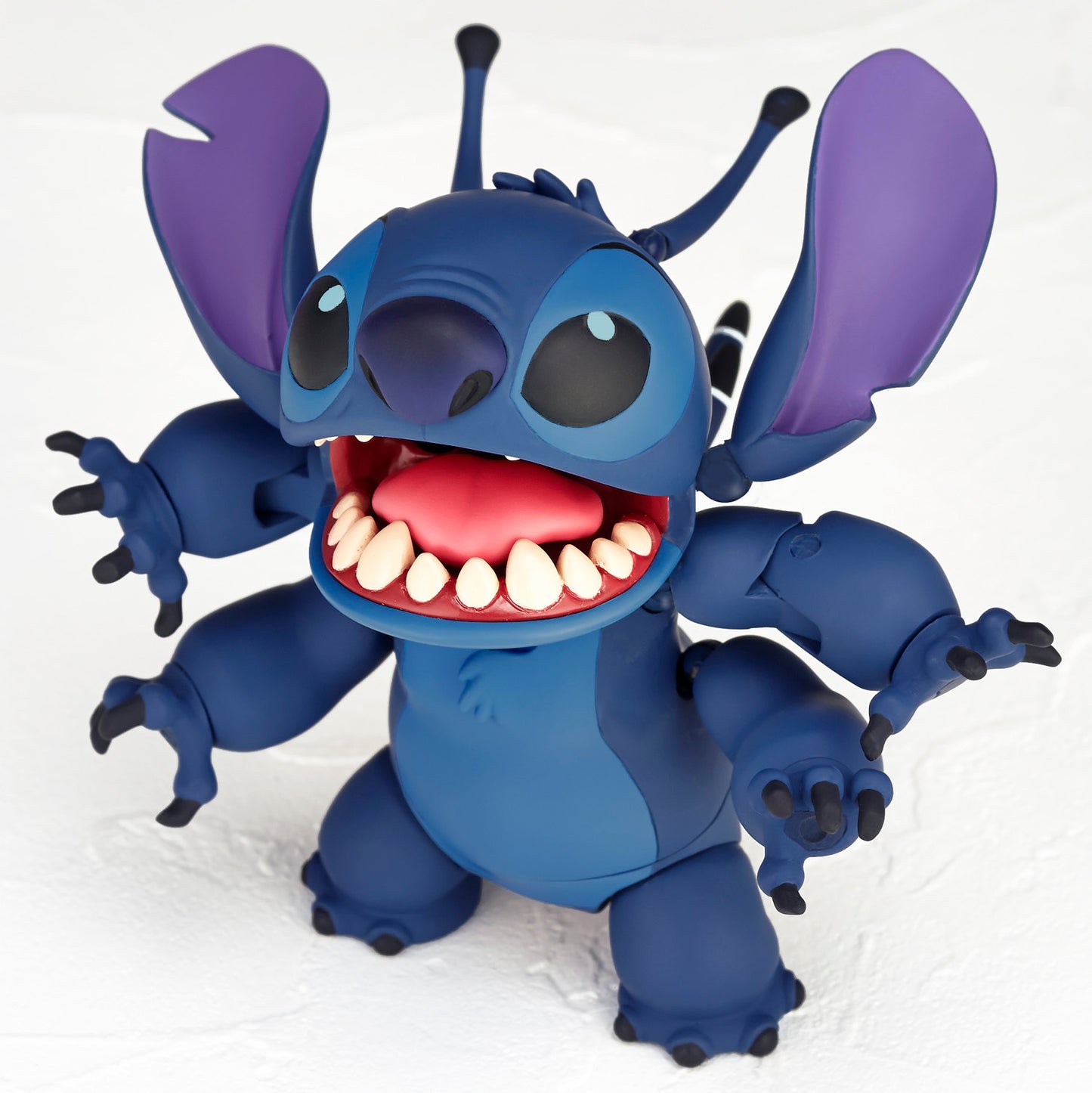 Revoltech Stitch Experimento 626